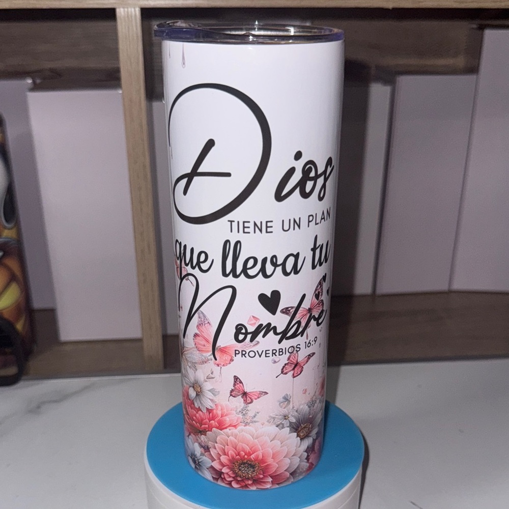20oz Spanish Bible Verse Tumbler Proverbios 16:9